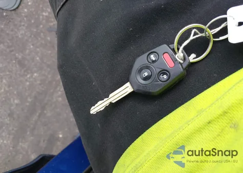 2015 Subaru Legacy 2.5I Premium from USA, damaged, VIN 4S3BNAC69F3016074